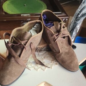 Men's Brown Suede Shoes